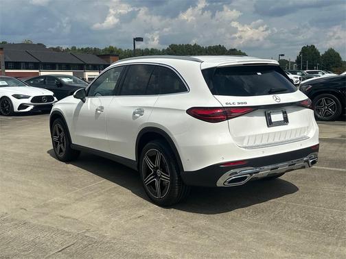 2026 Mercedes-Benz GLC 300 Base