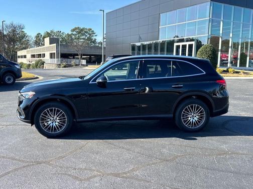 Black 2026 Mercedes-Benz GLC 300 Base