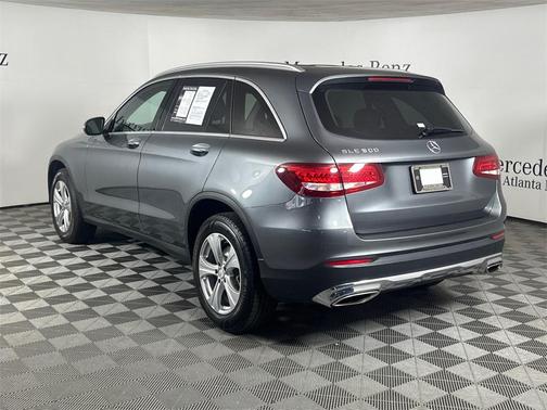 2017 Mercedes-Benz GLC 300 Base