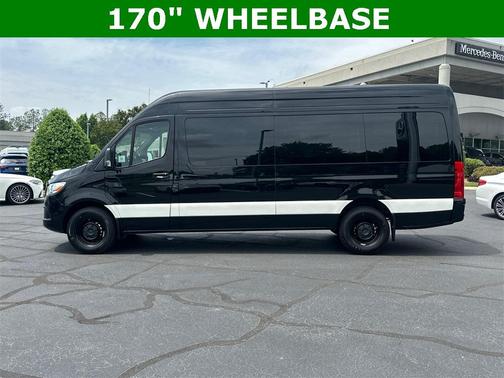 2025 Mercedes-Benz Sprinter 2500 High Roof