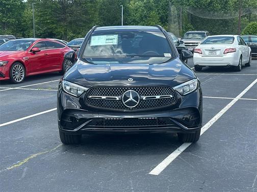 2025 Mercedes-Benz GLC 300 Base