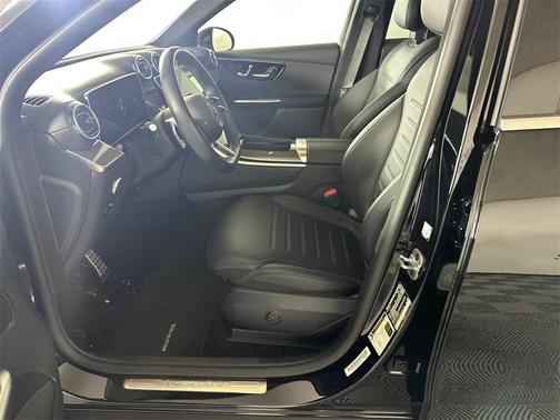 2025 Mercedes-Benz GLC 300 Base