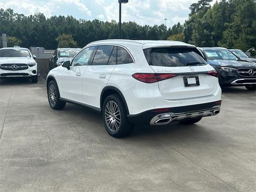 2026 Mercedes-Benz GLC 300 Base