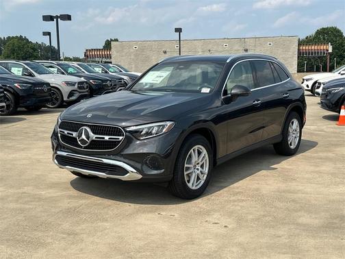 2025 Mercedes-Benz GLC 300 Base