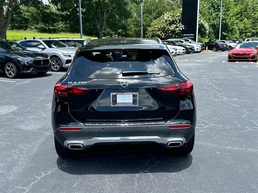 2025 Mercedes-Benz GLA 250 Base