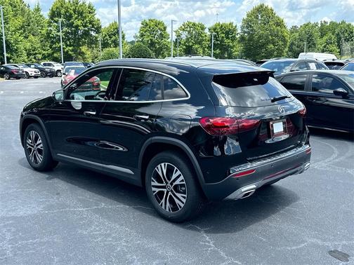 2025 Mercedes-Benz GLA 250 Base