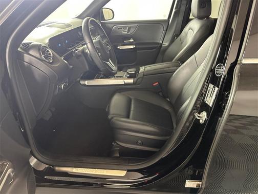 2022 Mercedes-Benz GLB 250 Base