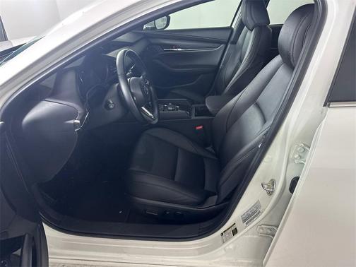 2022 Mazda Mazda3 FWD w/Preferred Package