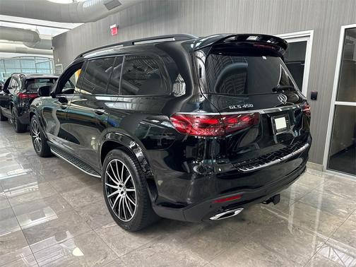 2025 Mercedes-Benz GLS 450 4MATIC