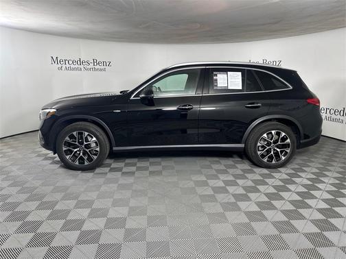 2025 Mercedes-Benz GLC 350e Base 4MATIC