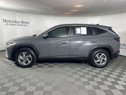 Hampton Gray 2024 Hyundai TUCSON SE