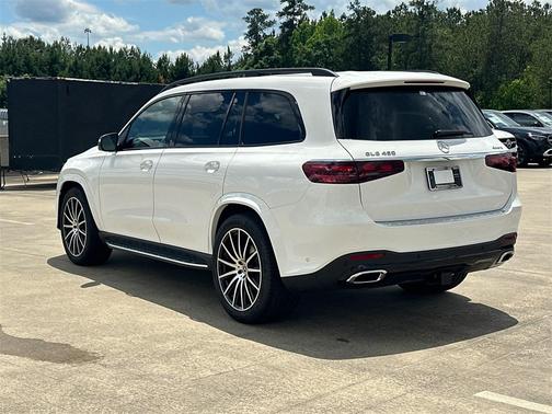 2025 Mercedes-Benz GLS 450 4MATIC