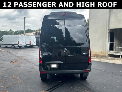 2024 Mercedes-Benz Sprinter 2500 144 WB Standard Roof Passenger