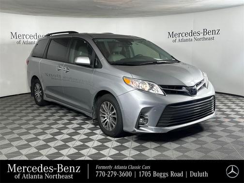 2018 Toyota Sienna XLE Premium