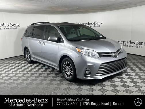 2018 Toyota Sienna XLE Premium