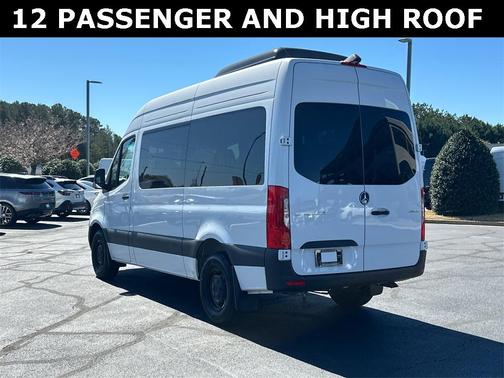 2025 Mercedes-Benz Sprinter 2500 144 WB Standard Roof Passenger