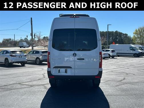 2025 Mercedes-Benz Sprinter 2500 144 WB Standard Roof Passenger