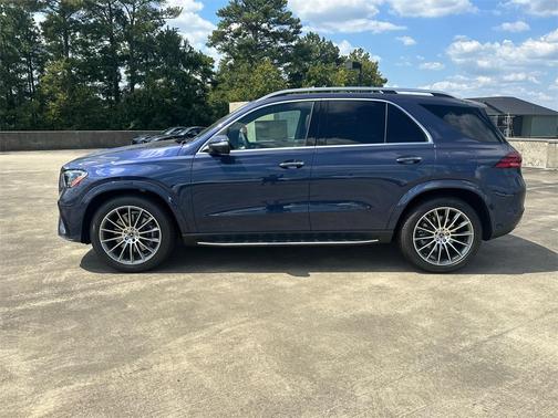 2026 Mercedes-Benz GLE 450e Base 4MATIC