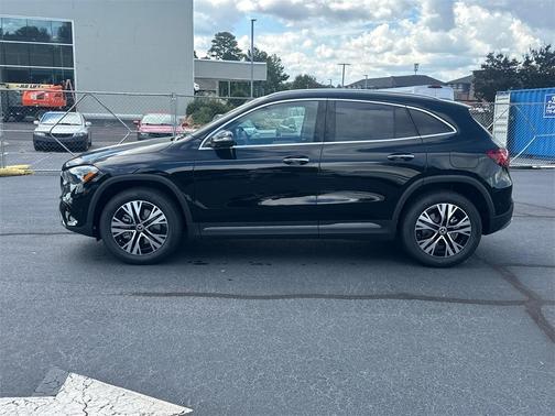 2026 Mercedes-Benz GLA 250 Base