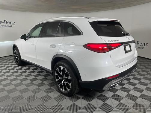 2025 Mercedes-Benz GLC 350e Base 4MATIC