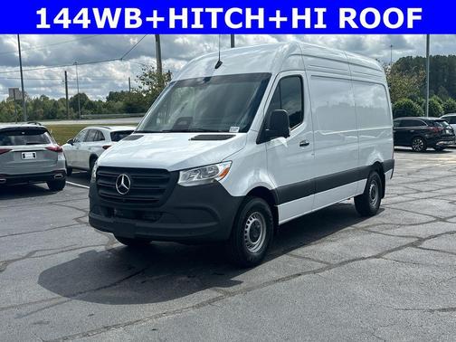 Arctic 2026 Mercedes-Benz Sprinter 2500 Standard Roof