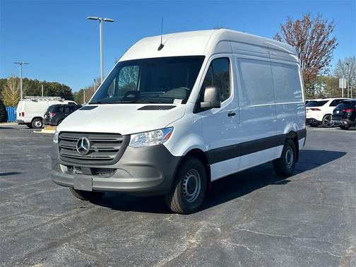 2025 Mercedes-Benz Sprinter 2500 Standard Roof