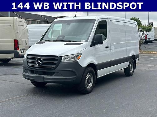 2025 Mercedes-Benz Sprinter 2500 Standard Roof