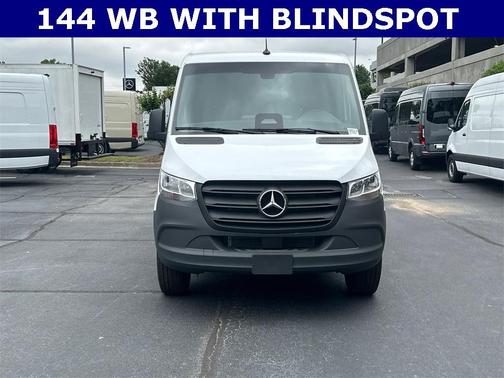 2025 Mercedes-Benz Sprinter 2500 Standard Roof