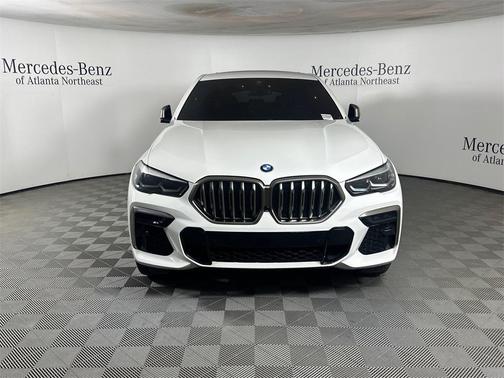 2022 BMW X6 M50i