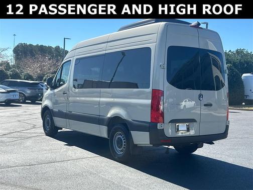 2025 Mercedes-Benz Sprinter 2500 144 WB Standard Roof Passenger