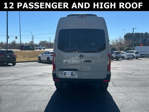 2025 Mercedes-Benz Sprinter 2500 144 WB Standard Roof Passenger