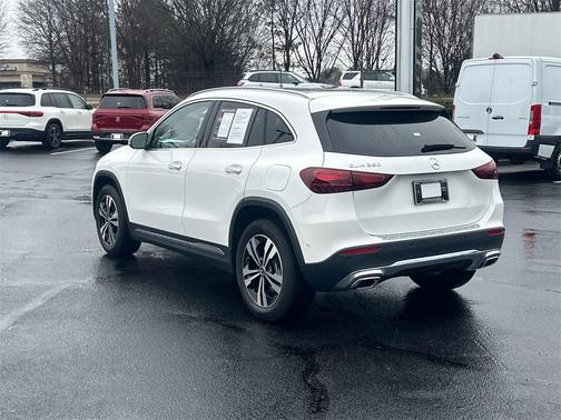 2026 Mercedes-Benz GLA 250 Base