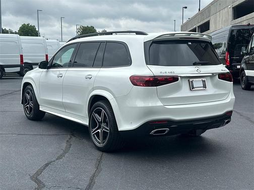 2025 Mercedes-Benz GLS 450 4MATIC
