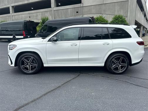 2025 Mercedes-Benz GLS 450 4MATIC