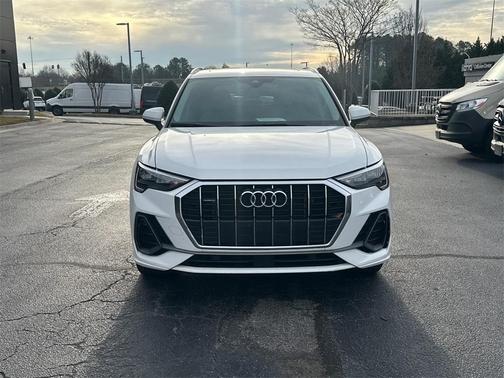 2022 Audi Q3 45 S line Premium