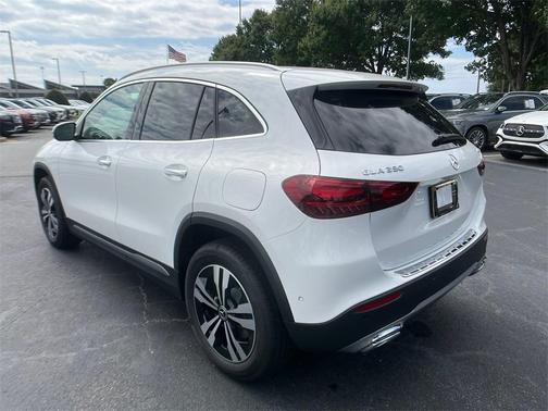 2026 Mercedes-Benz GLA 250 Base 4MATIC