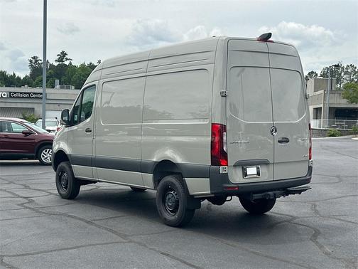 2025 Mercedes-Benz Sprinter 2500 Standard Roof