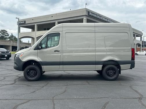 2025 Mercedes-Benz Sprinter 2500 Standard Roof