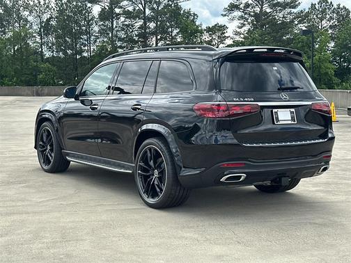 2025 Mercedes-Benz GLS 450 4MATIC
