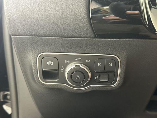 Black 2026 Mercedes-Benz GLA 250 Base