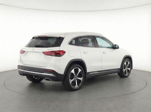 White 2025 Mercedes-Benz GLA 250 Base 4MATIC