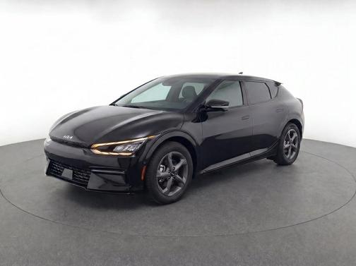 Aurora Black Pearl 2025 Kia K4