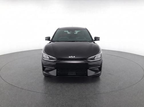 Aurora Black Pearl 2025 Kia K4