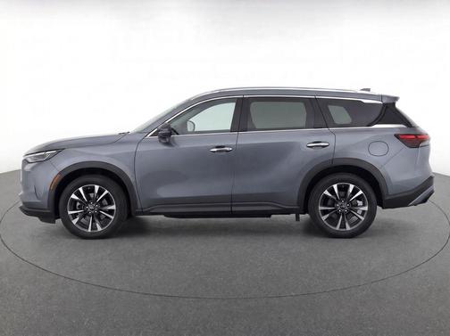 Gray 2024 INFINITI QX60 Luxe