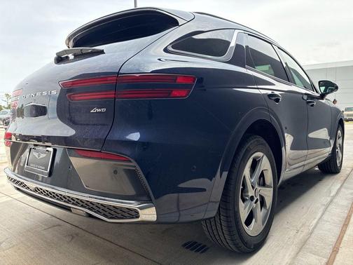 Capri Blue 2026 Genesis GV70 2.5T Advanced