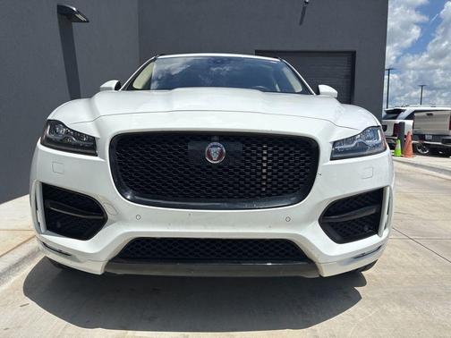 Fuji White 2018 Jaguar F-PACE 35t R-Sport