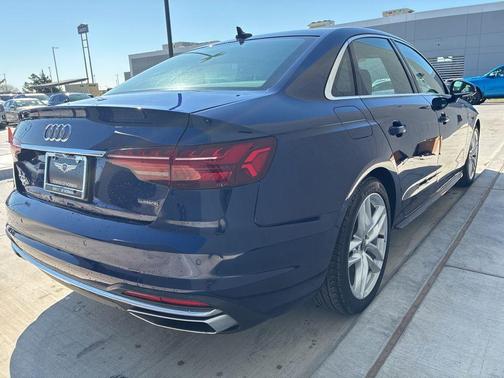 Navarra Blue Metallic 2024 Audi A4 45 S line quattro Premium