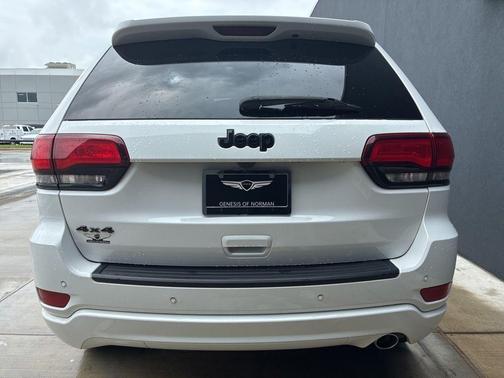 Bright White Clearcoat 2020 Jeep Grand Cherokee Altitude