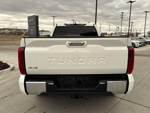 Ice 2024 Toyota Tundra Hybrid Limited