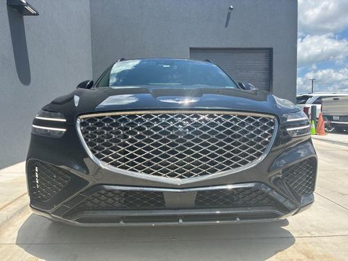 Vik Black 2023 Genesis GV70 2.5T